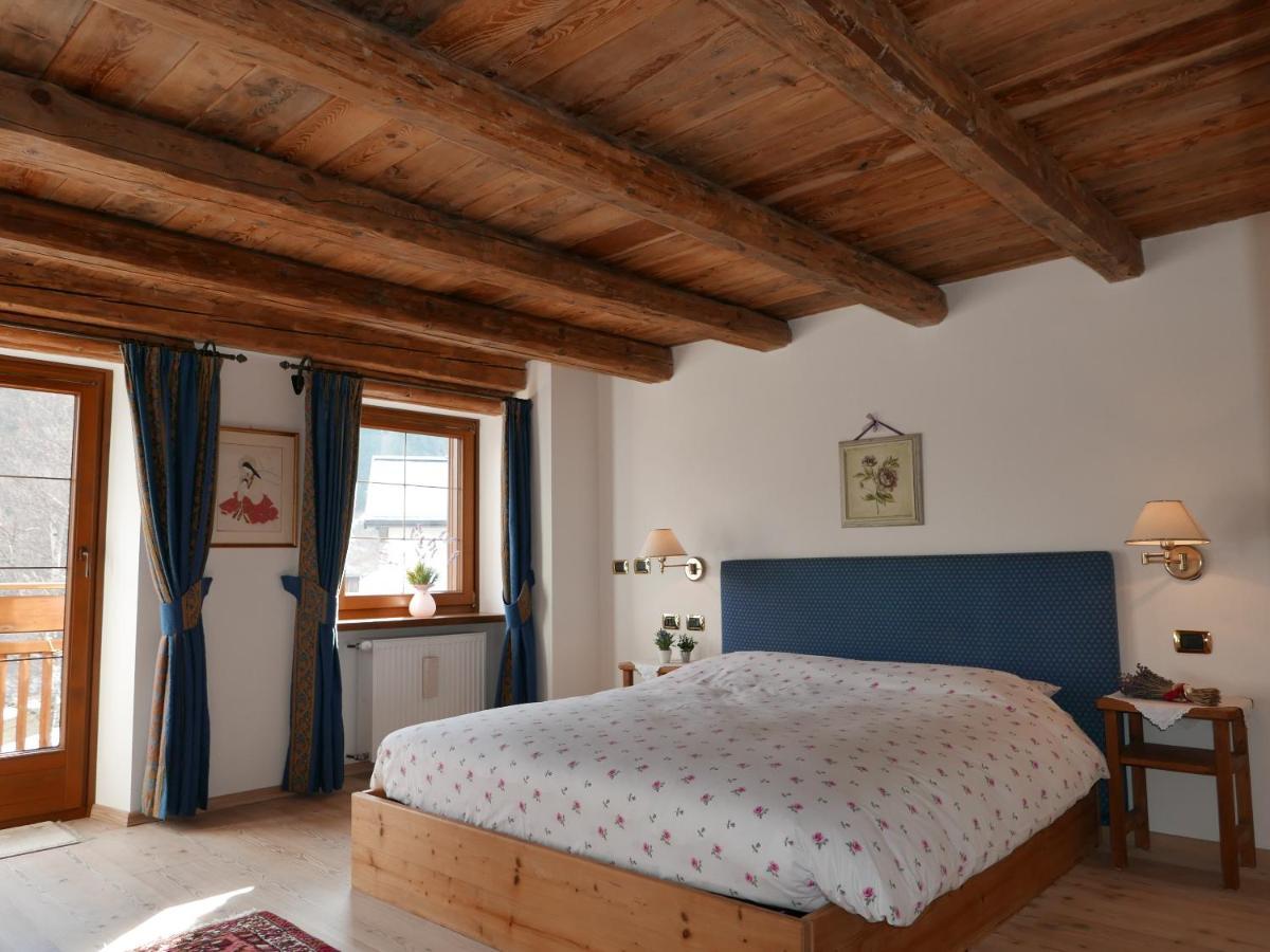 Rocca B&B Rocca Pietore Bagian luar foto